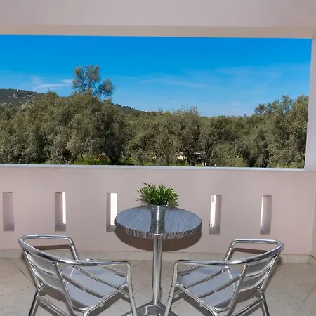 Alexandros Appartement