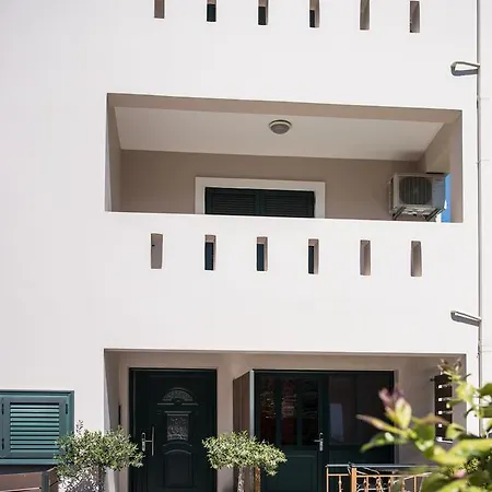 Appartement Alexandros *