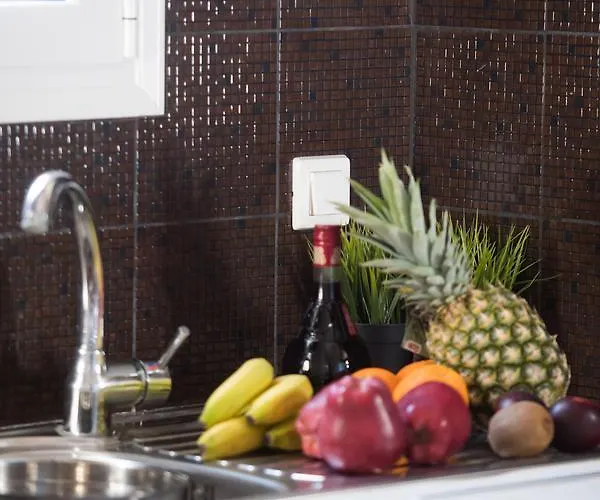 Alexandros Apartman
